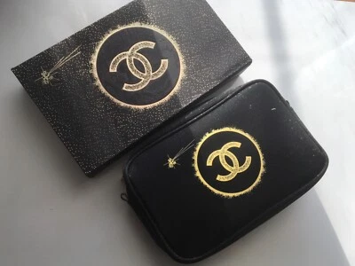 Nuevo CHANEL Holiday Edition Bolsa de Maquillaje Cosmético con Caja Foto 1 de 4