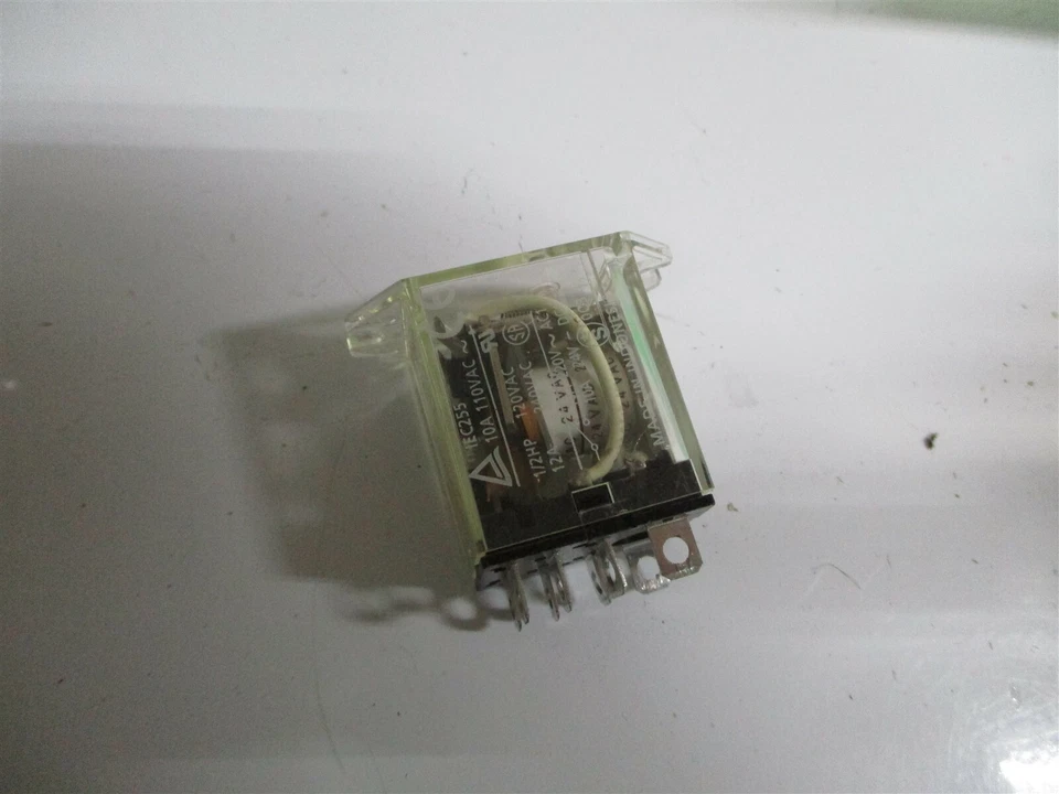 HOSHIZAKI MÁQUINA DE HIELO RELÉ DE CONTROL DE AGUA PARTE # 406132-03 DCM-240BAF Foto 1 de 1