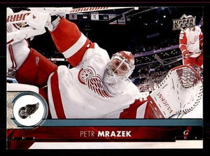 2017 Upper Deck Petr Mrazek #69 Detroit Red Wings - Picture 1 of 2