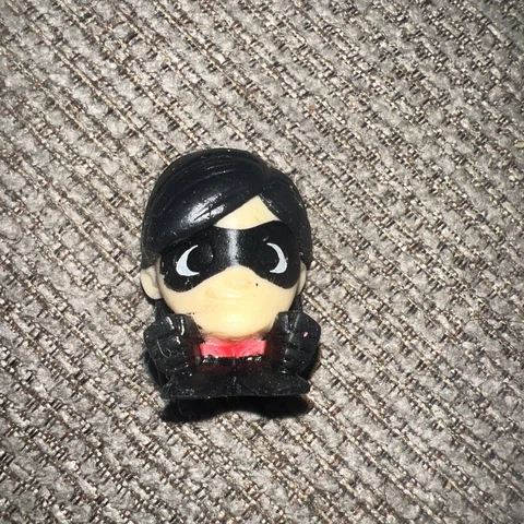 Disney Pixar Violet Parr The Incredibles Mash'ems Cover