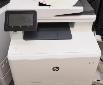 HP LaserJet Pro MFP M477fdw Farblaser Drucker, schlechtem Druck + Gehäuseschaden - Bild 1 von 4