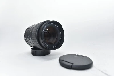 Sigma Zoom 70-210mm f/4-5.6 UC-II - Minolta MD Mount - Image 1 of 4