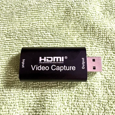 Tarjeta de captura de audio y video HDMI a USB 1080P 30FPS USB2.0 grabación a través de DSLR Mac/PC Foto 1 de 3