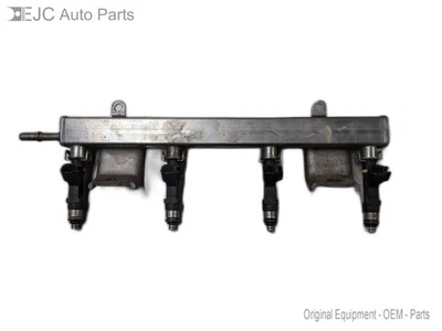 Juego de inyectores de combustible con riel para 06-13 Mazda 3 2.0 L3G513250 tracción delantera Foto 1 de 4
