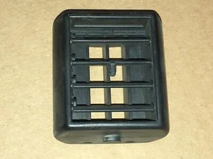 Corvette 1 of 4 center dash vent air conditioner diverter outlet deflector 84-89 - Picture 1 of 5