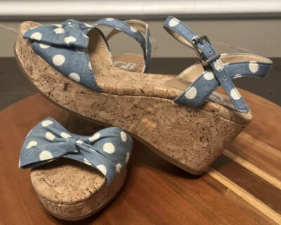 Gianni Bini Cork Blue Polka Dot Bow Wedge Sandal Size 5.5 M - Image 1 of 4