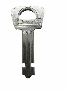 Master Lock 22 KR Key Blanks for No 22 Padlocks Warded Right USA Made - Picture 1 of 5