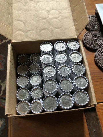 LOWEST PRICE UNSEARCHED kennedy half dollar roll.  $10 face value. 20 coins lot Cover