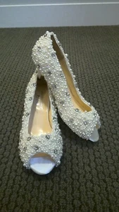 1" Heel White Ivory Faux Pearl Rhinestone Peep Toe Wedding Bridal Shoe SZ 8 - Picture 1 of 8