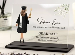 Regalo Laurea 2023 - Regalo per Figlia e Fratello, Targa Acrilica, Grado Amici - Foto 1 di 7