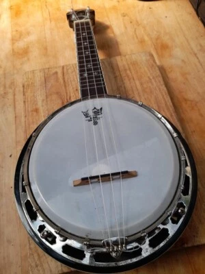 Ashbury Banjolele with resonator and fitted Schaller pick-up.  - Image 1 of 4