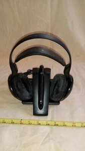Sony MDR-RF960R Wireless Headphones w/ TMR-RF960R Transmitter. untested. - Imagen 1 de 10