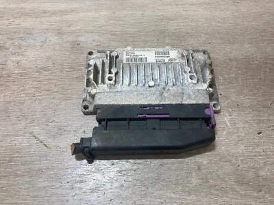 Mazda 2 2005 1,6 unidad de control del motor de gasolina 8200950229 Foto 1 de 3