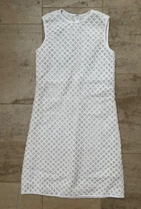 A pretty Tory Burch white dress - Picture 1 of 6
