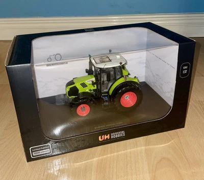 UNIVERSAL HOBBIES 6645 1:32 SCALE CLAAS ARION 530 LIMITED EDITION - Image 1 of 3