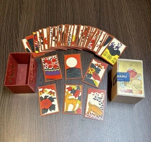 Juego de Cartas Rojas Hanafuda Marufuku Tengu Retro Casi Como Nuevo Japón - Imagen 1 de 2