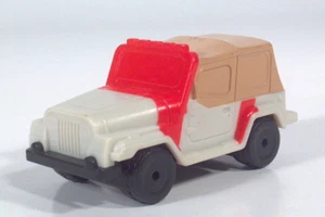 Burger King Toy Jurassic Park Jeep Wrangler 3.25" Model Jungle Dinosaur Tracker - Picture 1 of 9