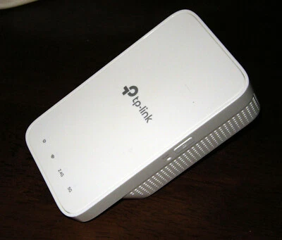 TP-LINK RE300 AC1200Mbps Mesh Wi-Fi Range Extender - Dual Band Wi-Fi Booster - Immagine 1 di 4