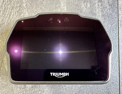 TRIUMPH SPEED TRIPLE 1200 RR 2022 CLOCK SPEEDO MPH UK ONLY 2947 Miles 2506606 - Image 1 of 4