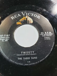 THE THREE SUNS- Tweety / Rainbow -45 RPM - RCA Victor 47-7187 VG+ F49A - Imagen 1 de 1