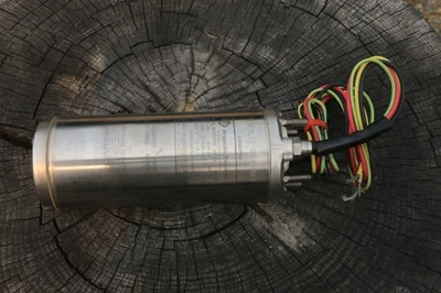 Franklin Electric 4" - 1/2 HP - 3 Phase - 200v - Sub Pump Motor - 2345019204 - Image 1 of 4