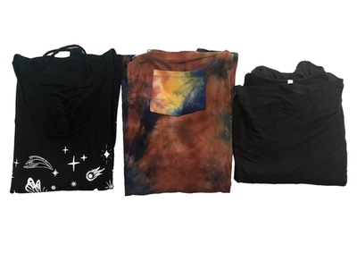 Lote de 3 Tops No Boundaries Absolutely Love It & Olivia Moon Talla L Sin Mangas Foto 1 de 4