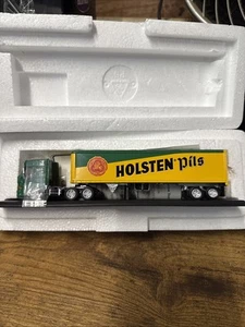 Matchbox Holsten Pils DAF Tractor Trailer Truck brewmaster 1:100 - Picture 1 of 6