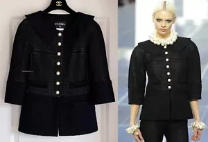 CHANEL 13P RUNWAY BLACK TWEED MESH WHITE PEARL BUTTONS JACKET 40 - Picture 1 of 22