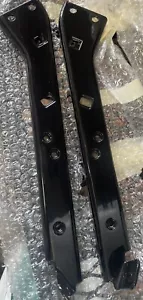 Soportes de soporte para alforja Harley OEM Harley FLT 85-08 90718-79C 90720-79 NEGRO - Imagen 1 de 1
