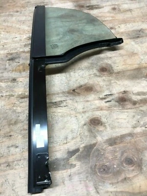 2008-2012 Smart ForTwo левый привод задняя оконная панель A 451 720 04 57 #1464 - Изображение 1 из 4