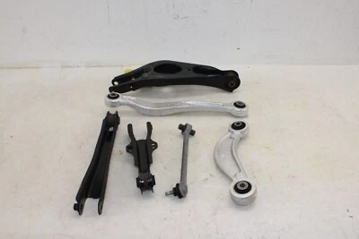 Комплект задних левых рычагов управления полного привода Acura RDX 2019-2024 годов выпуска от оригинального производителя KF72 - Изображение 1 из 4