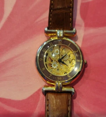 Reloj La Express Vintage Mujer Tono Dorado Esqueleto Cuero Correa BATERÍA NUEVA Foto 1 de 2