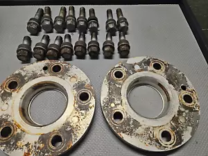 2 DISTANZIALI PER RUOTE 16mm PORSCHE 996 4S + KIT 16 BULLONI - Imagen 1 de 12
