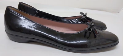 AMALFI para Nordstrom 9.5 AA planos charol negro recorte ballet Italia Foto 1 de 4