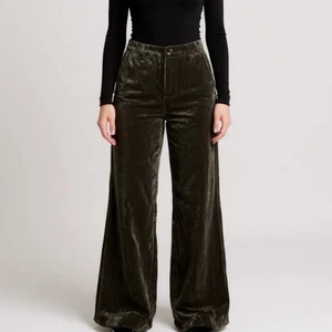 Fabiana Filippi Crushed Velvet Hose Seidenmischung Champagner Quiet Luxus Gr. 44 - Bild 1 von 14