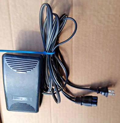 Controlador de pie para máquina de coser Janone 415. TJC150 Foto 1 de 4