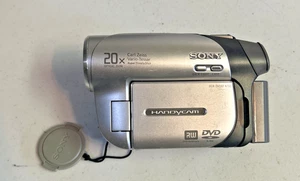 Sony Handycam DCR-DVD92 videocamera DVD DCRDVD92 con batteria - solo fotocamera - Foto 1 di 8
