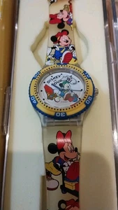 Disney JAL Mickey Mouse Quartz Watch m20M Limited Edition Japan Exclusive - Picture 1 of 10