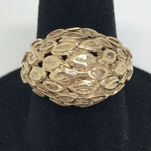 10k Yellow Gold Ring With A Dome Of Leafs Design (Size 6.25, Weight 5.4 Grams)