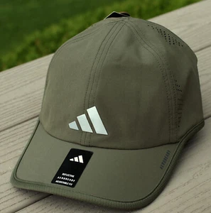 Cappello Adidas AeroReady da uomo SuperLite 3 Reflective Adj nuovo con etichette - OSFM @ $26 OLIVE STRATA - Foto 1 di 5