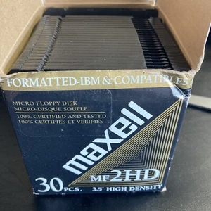 24 Maxell MF 2HD High Density Disketten PC Formatiert 24 Stück Openbox - Bild 1 von 4