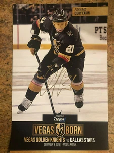 PÓSTER AUTOGRAFIADO DE CABALLEROS DORADOS CODY EAKIN VEGAS FIRMADO 12/9/18 - Imagen 1 de 1