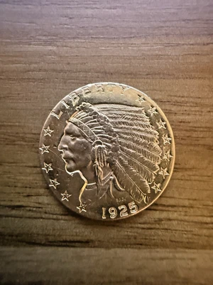 1925-D cabeza india 2,50 cuarto de águila de oro Foto 1 de 2