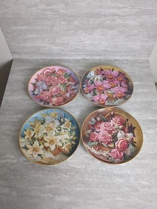 Juego de 4 platos decorativos florales The Franklin Mint pintados a mano - Imagen 1 de 7