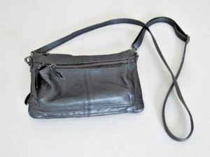 Vintage GH Bass kleine weiche schwarze Leder Umhängetasche Handtasche 5 Reißverschlüsse 8,5 x 6" - Bild 1 von 16
