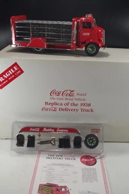 DANBURY MINT 1938 GMC COCA COLA DELIVERY TRUCK 1:24 SCALE DIE CAST MIB #2 - Image 1 of 4
