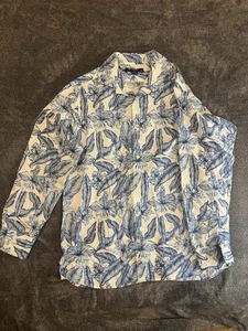 Cremieux Floral Men’s Short Sleeve Button Down Size Medium White Blue Flowers - Picture 1 of 6