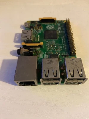 Raspberry Pi 2 Model B Quad Core CPU 900 MHz 1GB RAM Linux Desktop - Image 1 of 3