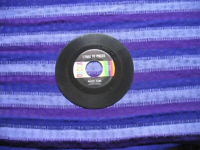 PATSY CLINE - I FALL TO PIECES / LOVIN' IN VAIN  - DECCA 31205  MINT- - Image 1 of 2