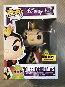 Funko Pop QUEEN OF HEARTS #234 Hot Topic Exclusive - w/ a soft protector  *READ
